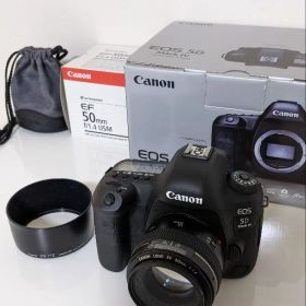 キャノンEOS 5D Mark IV + ５０mm標準レンズ付き
