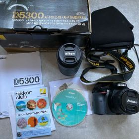 美品 Nikon D5300 デジタル一眼レフカメラ ダブルレンズセット 2本付