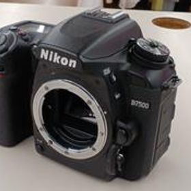 デジタル一眼レフ D7500 NIKON