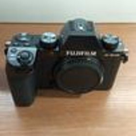 ミラーレス一眼 X-S10 ダブルズームキット FUJIFILM