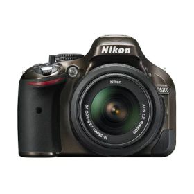 【中古】 Nikon デジタル一眼レフカメラ D5200 レンズキット AF-S DX NIKKOR 18-55mm f/3.5-5.6G VR付属 ブロンズ D5200LKBZ