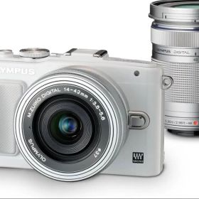 『美品』OLYMPUS ミラーレス一眼カメラ レンズ付Lite E-PL6