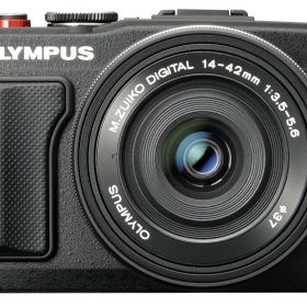 【中古】【非常に良い】OLYMPUS ミラーレス一眼 PEN Lite E-PL6 EZレンズキット ブラックE-PL6 EZ LKIT BLK