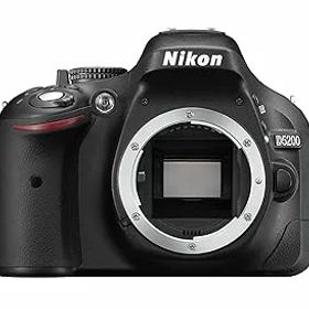 【中古】Nikon デジタル一眼レフカメラ D5200 ボディー ブラック D5200BK