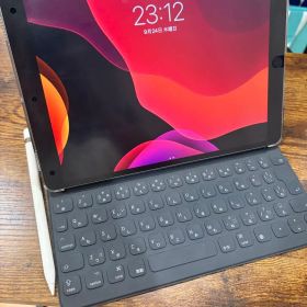 Apple iPad Pro 10.5インチ 本体 キーボード ペン付