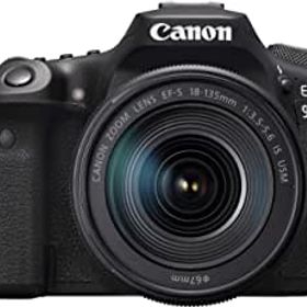 Canon デジタル一眼レフカメラ EOS 90D EF-S18-135 IS USM レンズキット EOS90D18135ISUSMLK