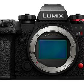 【送料無料・新品未開封】【日本正規純正品】Panasonic 一眼カメラ LUMIX DC-S1M2 ボディ【お取り寄せ（5週から7週程度見込み）での入荷、発送】