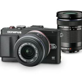 【中古】 OLYMPUS ミラーレス一眼 PEN Lite E-PL6 ダブルズームキット ブラック E-PL6 DZKIT BLK