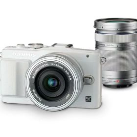 【中古】OLYMPUS ミラーレス一眼 PEN Lite E-PL6 EZダブルズームキット ホワイト E-PL6 EZ DZKIT WHT