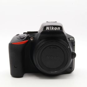 Nikon D5500 ボディー ブラック 一眼レフカメラ 〔NIKON F マウント〕
