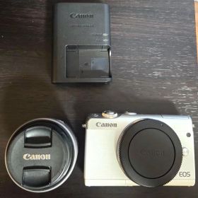 Canon EOS M100 ミラーレス
