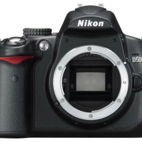 【中古】Nikon デジタル一眼レフカメラ D5000 ボディ D5000 カメラ 中古 人気 おすすめ 高画質