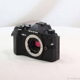 〔中古〕OM SYSTEM OM-5 ボディ ブラック〔352-ud〕