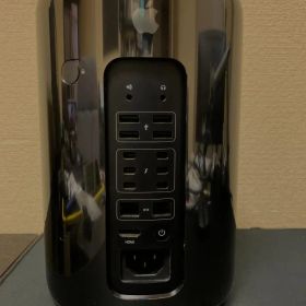 Apple Mac Pro 2013 3.5GHz 6core D500