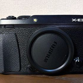 FUJIFILM X-E3