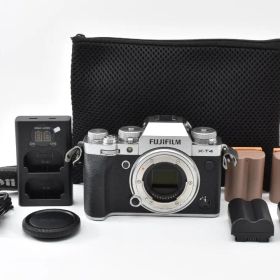 良品★フジフイルム X-T4 ボディ シルバー★バッテリー4つ付 #1626