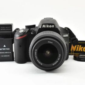 Nikon D3200 AF-Sレンズ付 88ショット #3114710