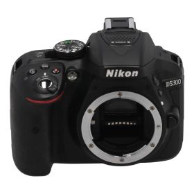 Nikon デジタル一眼 ボディ D5300 ﾎﾞﾃﾞｨ Bランク 82