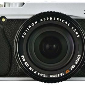 【中古】FUJIFILM フジフイルム X-E2 レンズキット シルバー