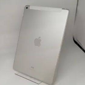 【中古】Apple docomo 【SIMロック解除済み】 iPad（第8世代/2020） 32GB シルバー MYMJ2J/A【東池袋1丁目】保証期間１ヶ月【ランクC】