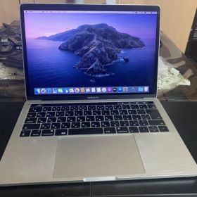 美品 MacBook Pro A1706 2017 i5/8GB/256GB