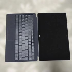 Microsoft Surface2(2013年) + キーボード + 充電器