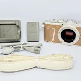 ⭐️オリンパス OLYMPUS PEN E-PL9 ボディ ブラウン⭐️