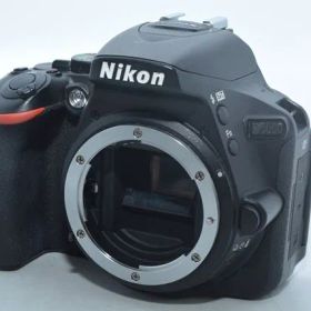 260994★ほぼ新品★Nikon デジタル一眼レフカメラ D5500 ボディー ブラック 2416万画素 3.2型液晶 タッチパネル D5500BK