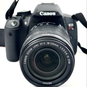 Canon EOS Kiss X6i EF-S 18-135mm IS STM