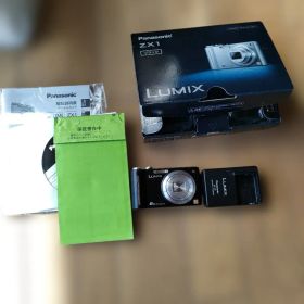 Panasonic LUMIX DMC-ZX1 ブラック