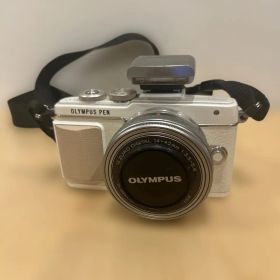 OLYMPUS PEN Lite E-PL7 本体 レンズキット