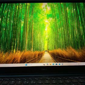 DELL XPS 15 9570 Core i7 32GB RAM
