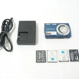 Nikon COOLPIX S230・タッチパネル・バッテリー4個付き・送料込！