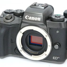 【中古】【お買い得品】キヤノン EOS M5 ボディ CA01-R7773-3V1C キヤノン ミラーレス一眼 APS-C EF-Mマウント 高画質 高速AF フルHD動画 Wi-Fi 小型軽量 デジタルカメラ