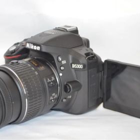 WiFi機能付☆Nikon D5300☆初めての一眼レフに最適♪動画撮影もOK