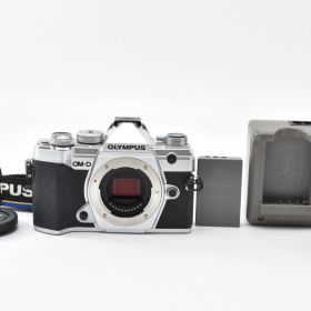 Olympus OM-D E-M5 Mark III Body ミラーレス [ショット数 14070] [美品] #3132586