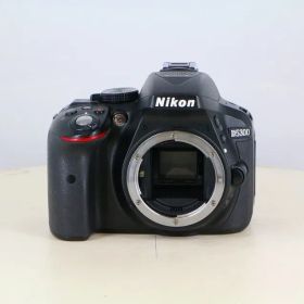 【中古】(ニコン) Nikon D5300 ボディ ブラック