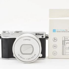 ■美品■Nikon ニコン 1 J5 レンズキット