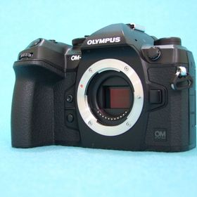 OM SYSTEM OM-1 ボディ