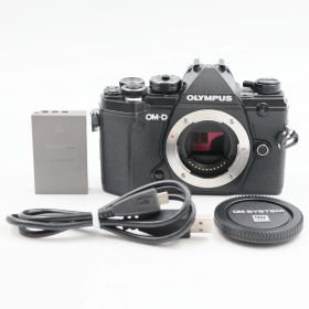 ■シャッター数32327枚！新品同様■ OLYMPUS OM-D E-M5 MarkIII ボディー ブラック ミラーレス一眼カメラ オリンパス