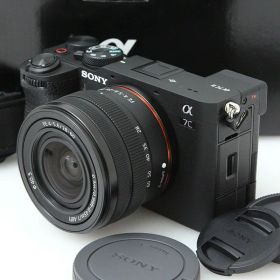 【中古】【極美品】ソニー α7C II ILCE-7CM2L ズームレンズキット [ブラック] CA01-M7679-2J4 SONY Eマウント フルサイズ 5軸手ブレ補正 EVF 標準ズーム レンズ付き セット 中古