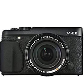 【中古】FUJIFILM ミラーレス一眼 X-E2 ズームレンズキット ブラック F X-E2B/1855KIT