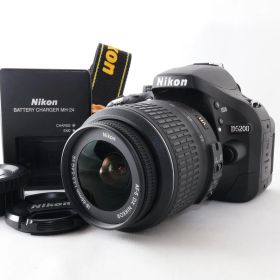 【美品】＜シャッター数1820回＞Nikon デジタル一眼レフカメラ D5200 レンズキット AF-S DX NIKKOR 18-55mm f/3.5-5.6G VR付属 ブラック D5200LKBK