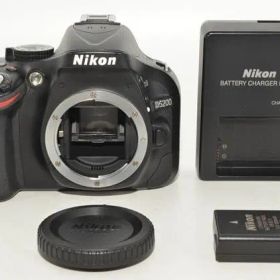 1120★美品・ショット数4570回★Nikon デジタル一眼レフカメラ D5200 ボディ ブラック
