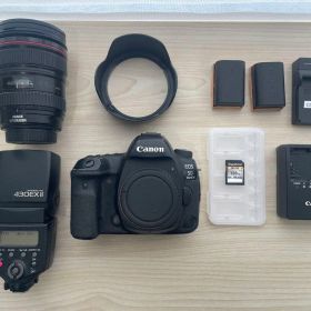 Canon EOS 5D Mark IV 本体 付属品多数