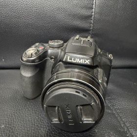 Panasonic LUMIX DMC-FZ200 デジタルカメラ 本体