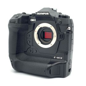 オリンパス OM-D E-M1X ボディ